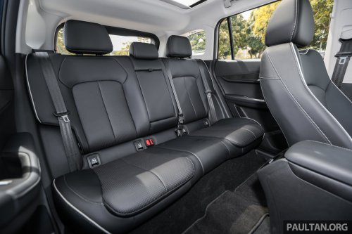 Jaecoo J5 in Malaysia – B-segment SUV with Level 2 ADAS, TÜV-certified pet-friendly upholstery; RM108k