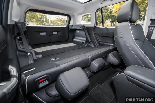 Jaecoo J5 in Malaysia – B-segment SUV with Level 2 ADAS, TÜV-certified pet-friendly upholstery; RM108k