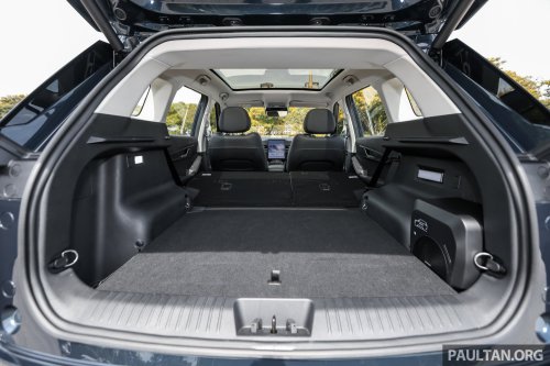 Jaecoo J5 in Malaysia – B-segment SUV with Level 2 ADAS, TÜV-certified pet-friendly upholstery; RM108k