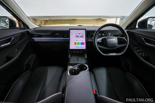 Jaecoo J5 in Malaysia – B-segment SUV with Level 2 ADAS, TÜV-certified pet-friendly upholstery; RM108k