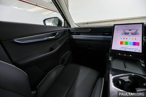 Jaecoo J5 in Malaysia – B-segment SUV with Level 2 ADAS, TÜV-certified pet-friendly upholstery; RM108k