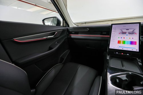 Jaecoo J5 in Malaysia – B-segment SUV with Level 2 ADAS, TÜV-certified pet-friendly upholstery; RM108k