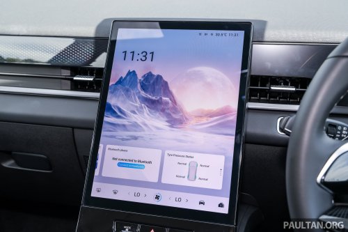 Jaecoo J5 in Malaysia – B-segment SUV with Level 2 ADAS, TÜV-certified pet-friendly upholstery; RM108k