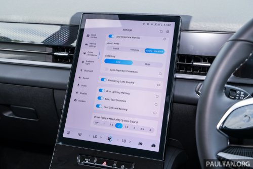 Jaecoo J5 in Malaysia – B-segment SUV with Level 2 ADAS, TÜV-certified pet-friendly upholstery; RM108k