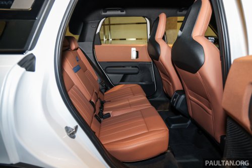 Stand out with the limited edition MINI Countryman S Shadowline and Stealth, exclusive to Auto Bavaria!