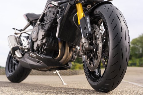 Metzeler Sportec 01, 01 RS sports bike tyres released