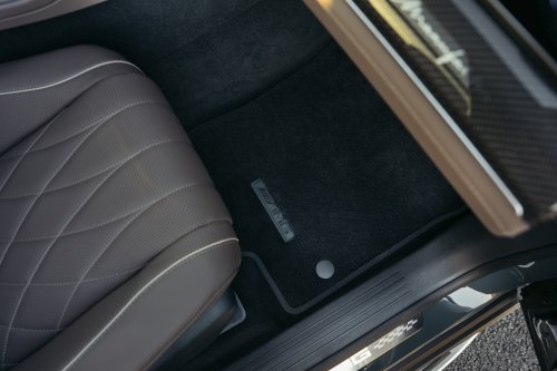2026 Mercedes-Benz GLE, GLS facelifts – full-width Superscreen, 4.0L flat-plane V8; 585 PS AMG PHEV