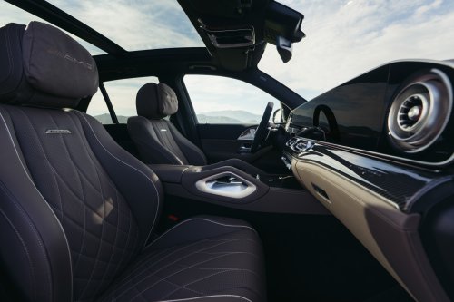 2026 Mercedes-Benz GLE, GLS facelifts – full-width Superscreen, 4.0L flat-plane V8; 585 PS AMG PHEV