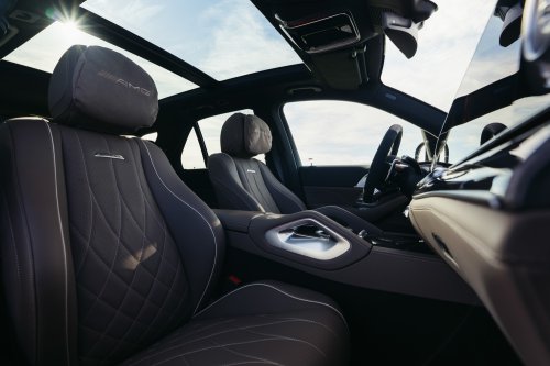 2026 Mercedes-Benz GLE, GLS facelifts – full-width Superscreen, 4.0L flat-plane V8; 585 PS AMG PHEV