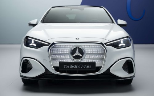 Mercedes-Benz, Mercedes-Benz C-Class, 2026 Mercedes-Benz C-Class EV debuts – W520-gen with 800V tech, 330 kW DC, up to 800 km range WLTP
