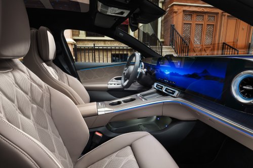 2026 Mercedes-Benz C-Class EV debuts – W520-gen with 800V tech, 330 kW DC, up to 800 km range WLTP