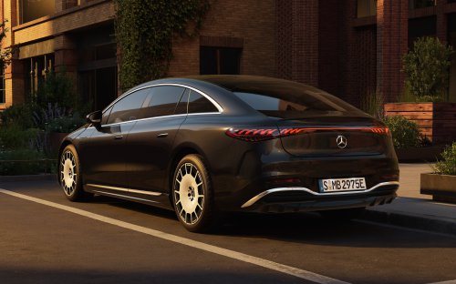 2026 Mercedes-Benz EQS facelift debuts – new 800V, steer-by-wire system; up to 926 km WLTP EV range