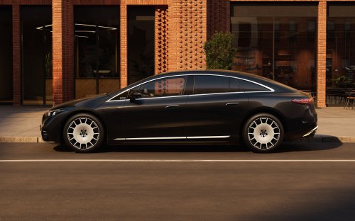 2026 Mercedes-Benz EQS facelift debuts – new 800V, steer-by-wire system; up to 926 km WLTP EV range