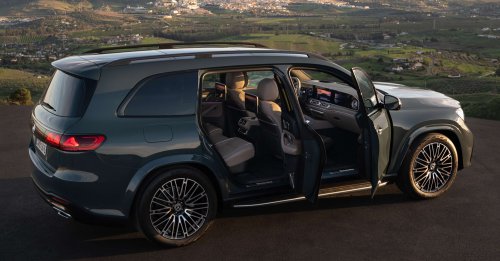 2026 Mercedes-Benz GLE, GLS facelifts – full-width Superscreen, 4.0L flat-plane V8; 585 PS AMG PHEV