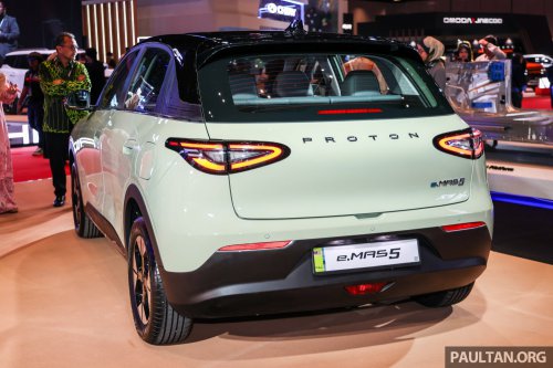 Proton, Proton eMas 5 gets new Jade Green colour – available on Prime and Premium with dark interior, same price