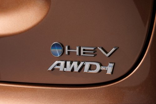 Toyota, Toyota Yaris, Toyota Yaris Cross, Toyota GR Yaris, 2026 Toyota Yaris Cross for Europe debuts – 1.5L NA 3-cylinder hybrid, up to 130 PS, new GR Sport variant