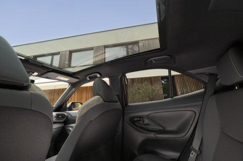 2026 Toyota Yaris Cross for Europe debuts – 1.5L NA 3-cylinder hybrid, up to 130 PS, new GR Sport variant