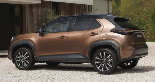 2026 Toyota Yaris Cross for Europe debuts – 1.5L NA 3-cylinder hybrid, up to 130 PS, new GR Sport variant