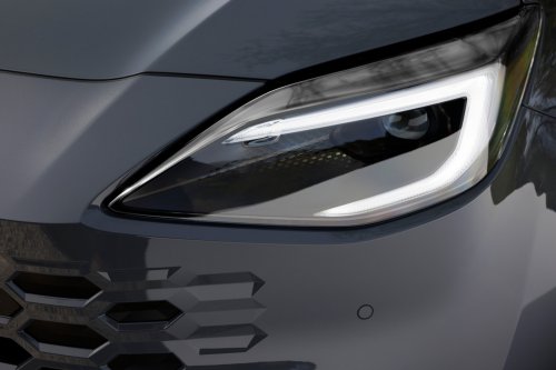 2026 Toyota Yaris Cross for Europe debuts – 1.5L NA 3-cylinder hybrid, up to 130 PS, new GR Sport variant