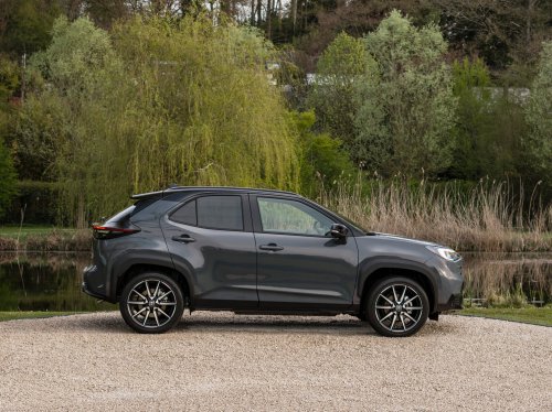 2026 Toyota Yaris Cross for Europe debuts – 1.5L NA 3-cylinder hybrid, up to 130 PS, new GR Sport variant