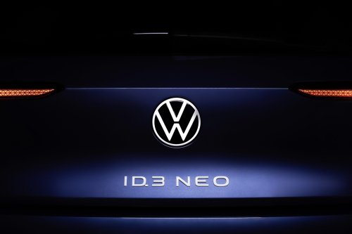Volkswagen ID.3 Neo debuts – EV hatch gets updated styling, more physical controls; up to 630 km WLTP