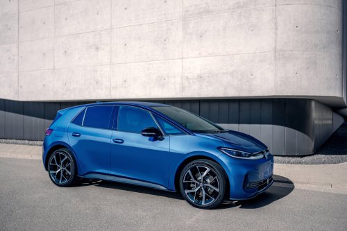Volkswagen ID.3 Neo debuts – EV hatch gets updated styling, more physical controls; up to 630 km WLTP