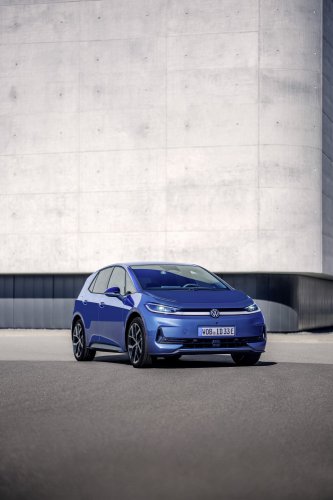 Volkswagen ID.3 Neo debuts – EV hatch gets updated styling, more physical controls; up to 630 km WLTP