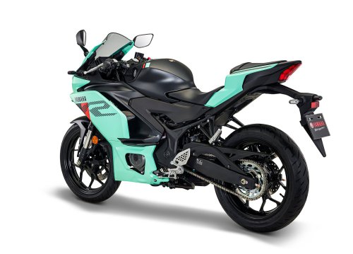 2026 Yamaha R25 new colours for Malaysia, retail price unchanged at RM23,098