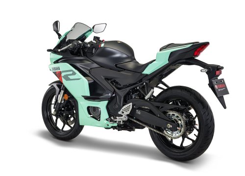 2026 Yamaha R25 new colours for Malaysia, retail price unchanged at RM23,098