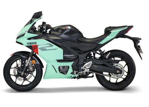 2026 Yamaha R25 new colours for Malaysia, retail price unchanged at RM23,098