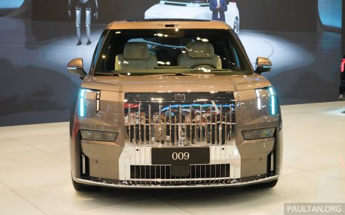 2026 Zeekr 009 facelift debuts in Beijing – new 900V system, swivel seats; up to 925 PS, 740 km CLTC