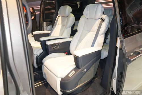 Zeekr 009 facelift with 900V system is China-exclusive for now – Malaysia introduction under evaluation