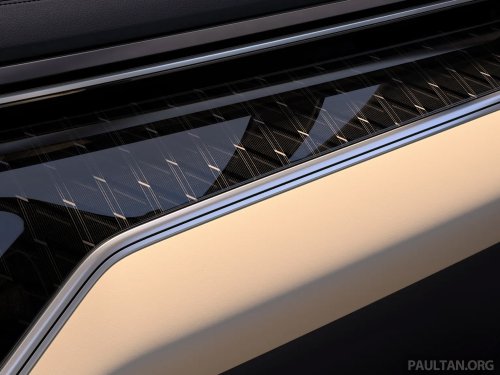 2026 Zeekr 009 facelift debuts in Beijing – new 900V system, swivel seats; up to 925 PS, 740 km CLTC