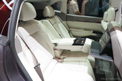 2026 Zeekr 7X facelift on display in Beijing – now 900V system; up to 795 PS, 802 km CLTC; from RM133k