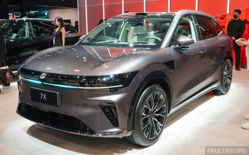 2026 Zeekr 7X facelift on display in Beijing – now 900V system; up to 795 PS, 802 km CLTC; from RM133k