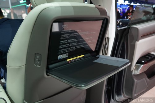 2026 Zeekr 7X facelift on display in Beijing – now 900V system; up to 795 PS, 802 km CLTC; from RM133k