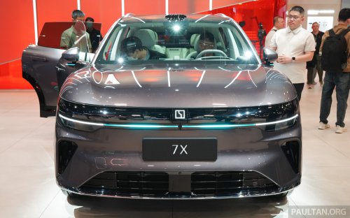 2026 Zeekr 7X facelift on display in Beijing – now 900V system; up to 795 PS, 802 km CLTC; from RM133k