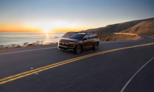 Subaru, SUV, Toyota, Toyota Highlander, Subaru Getaway debuts in the US – three-row EV SUV; 420 hp, up to 483 km range; Toyota Highlander sister