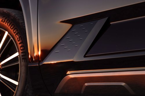 Subaru Getaway debuts in the US – three-row EV SUV; 420 hp, up to 483 km range; Toyota Highlander sister