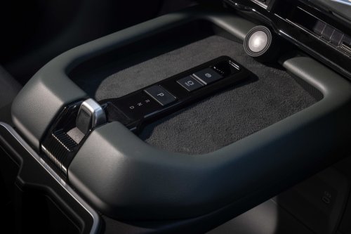 Subaru Getaway debuts in the US – three-row EV SUV; 420 hp, up to 483 km range; Toyota Highlander sister