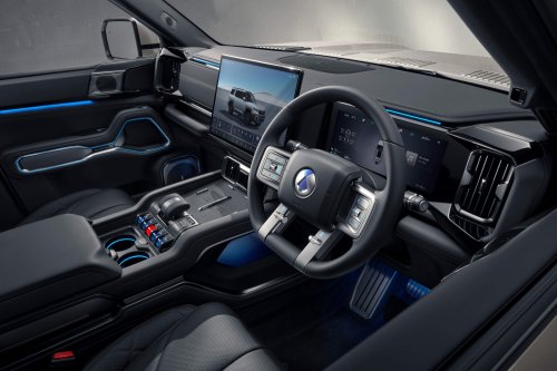 Denza B8 launched in Malaysia – 2.0T PHEV 4×4, 612 PS/760 Nm, DiSus-P, 6/7 seats, RM459k to RM519k