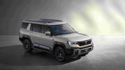 Denza B8 launched in Malaysia – 2.0T PHEV 4×4, 612 PS/760 Nm, DiSus-P, 6/7 seats, RM459k to RM519k