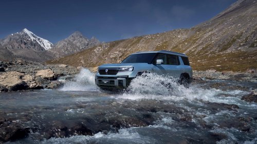 Denza B8 launched in Malaysia – 2.0T PHEV 4×4, 612 PS/760 Nm, DiSus-P, 6/7 seats, RM459k to RM519k