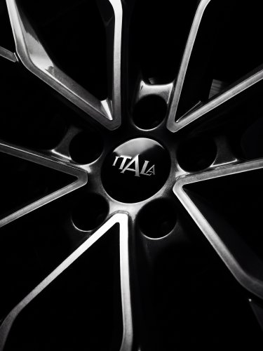 Itala 35 debuts to mark revival of defunct Italian brand – GAC GS3 Emzoom-based SUV restyled by Italdesign
