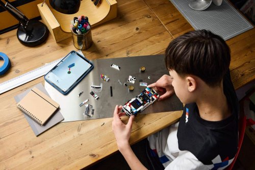 BMW celebrates 40th anniversary of E30 M3 with new Lego Speed Champions set – available from August 1