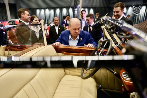 Agong Sultan Ibrahim Iskandar acquires Aurus Senat limousine as sign of strong Malaysia-Russia ties