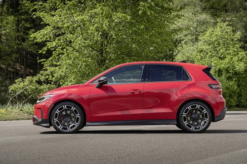 Volkswagen ID. Polo GTI – FWD hot hatch brings 50-year nameplate to EV era; 226 PS, 424 km WLTP range