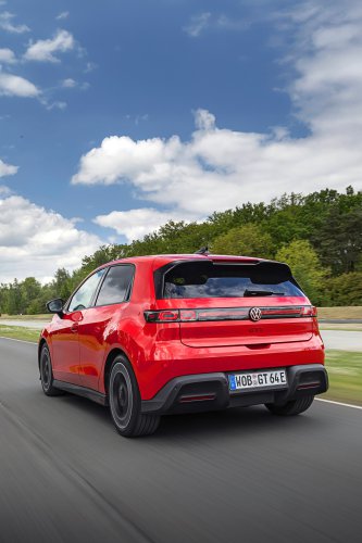 Volkswagen ID. Polo GTI – FWD hot hatch brings 50-year nameplate to EV era; 226 PS, 424 km WLTP range