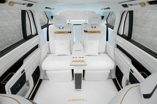 Zeekr, Zeekr 9X becomes first Chinese car to get the Mansory treatment – suicide doors, plenty of carbon-fibre