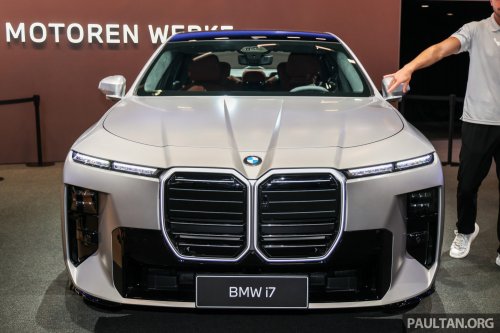 BMW, BMW i7, 2026 BMW i7 facelift in Beijing – updated G70 electric flagship with increased range, revised styling
